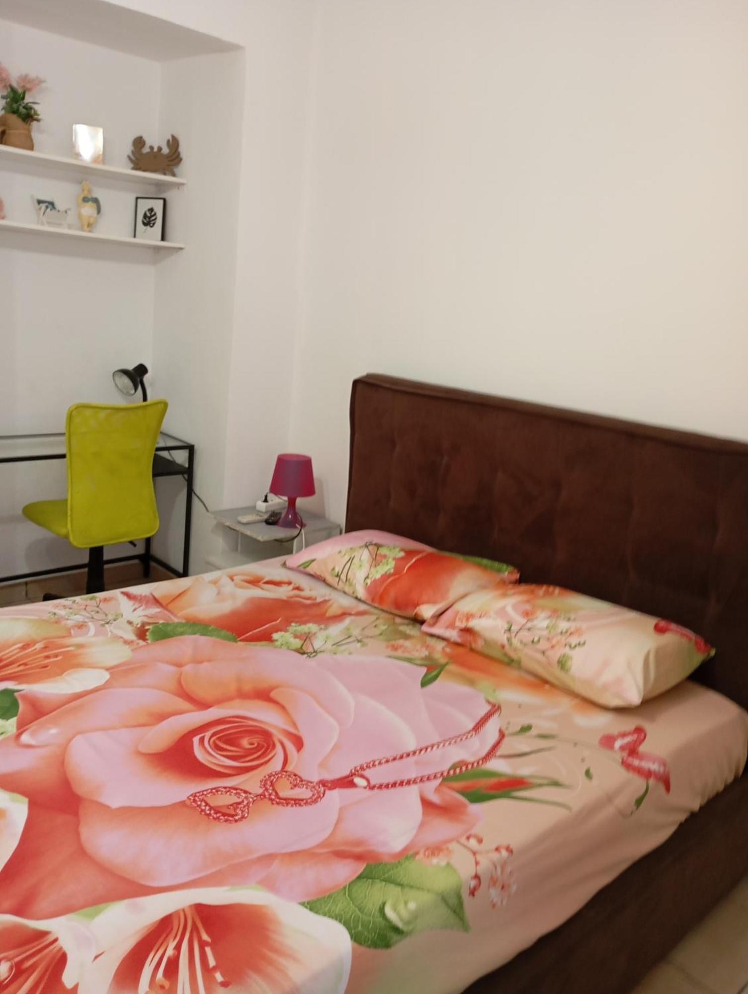 Aperriton Apartment เอเธนส์ ภายนอก รูปภาพ